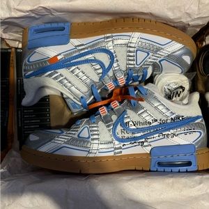 Off -White X Air Rubber Dunks University
Blue